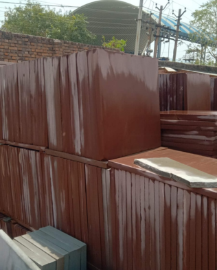 270-316X393_INTERIOR-LEFT-2-Acadian-Black